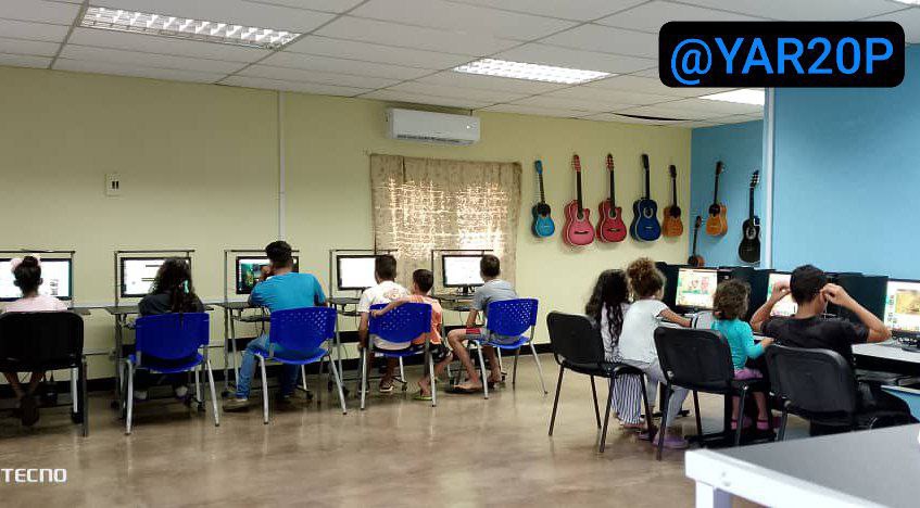 Con un espacio #ATodoDar el <a href="/YAR20P/">Infocentro El Picacho</a> atiende a niños, jóvenes y adultos que buscan en <a href="/InfocentroOce/">Infocentro_Vzla3</a> espacios para el saber y hacer en las TIC…

#LoQueDigaNicolás
¡Vamos!
<a href="/Gabrielasjr/">Gabriela Jiménez</a>
<a href="/LarosaInfove/">LaRosaInfoVE</a>
<a href="/InfocentroOce/">Infocentro_Vzla3</a>