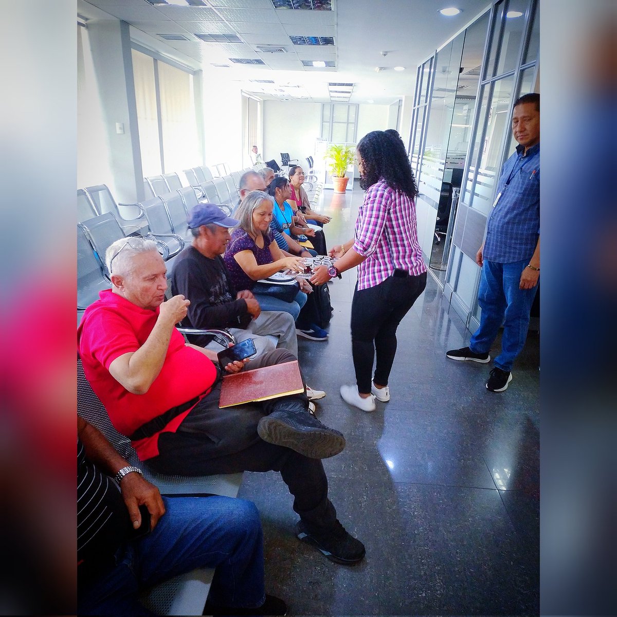 Oficina Adm de Maracaibo IVSS tweet media