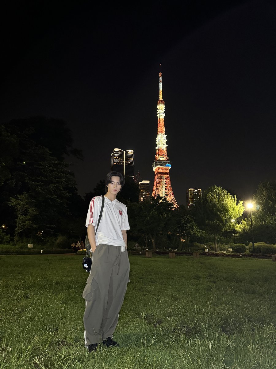 82Message's tweet photo. [#석쭌이]
🗼🇯🇵🔥

#82MAJOR #82메이저 #에투메
#박석준 #PARKSEOKJOON https://t.co/uraecfMmeT