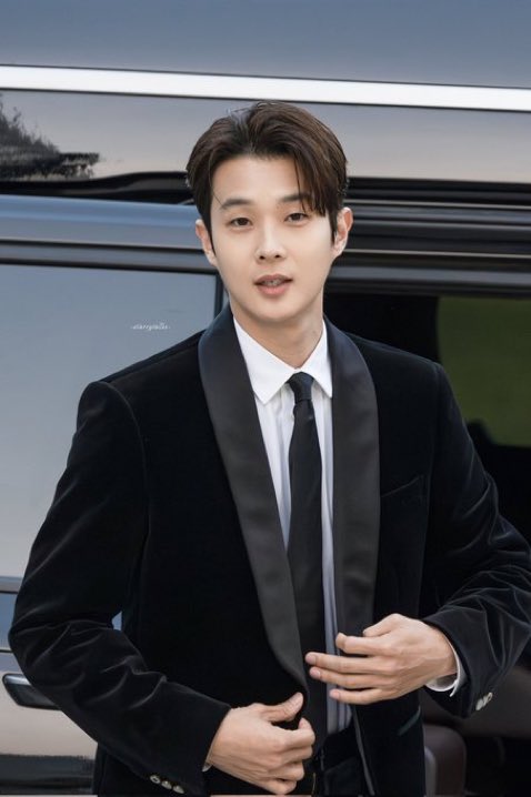 dntlrdl_S2's tweet photo. Wooshik🥵🔥❤️ https://t.co/dAjH9J3nYo