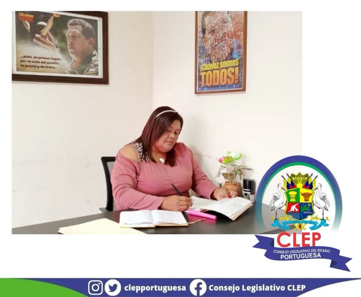 Nuestra legisladora Yelitza Pimentel, presidenta de la Comisión Permanente de Educación, Ciencia y Tecnología, Cultura y Deporte, desde su oficina parlamentaria avanzando con las labores legislativas correspondientes a su Comisión.
