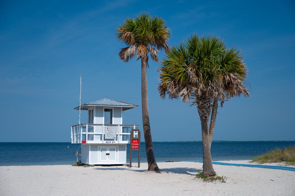 VisitSPC's tweet image. The effects of Hurricane Debby have minimally impacted the St. Pete-Clearwater area are happy to announce that all county parks, including Fort DeSoto Park, Sand Key Park, and Fred Howard Park, are now back open for you to enjoy! 🌞🌴🏖 #PinellasCountyParks #HurricaneDebby