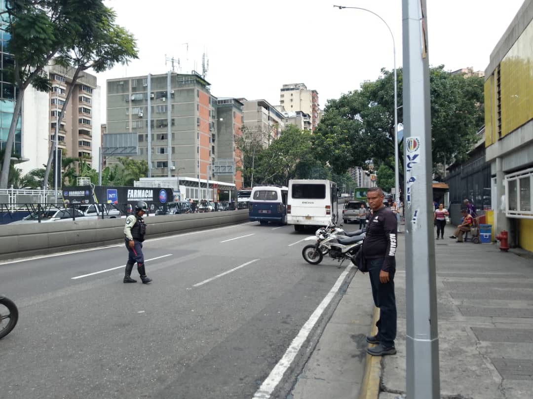 #06Agos2024 Div De Transporte Público de imat realizando recorridos acostumbrados por diferentes sectores del Municipio Sucre
#ImatSucreTrabajandoPorSuMunicipio