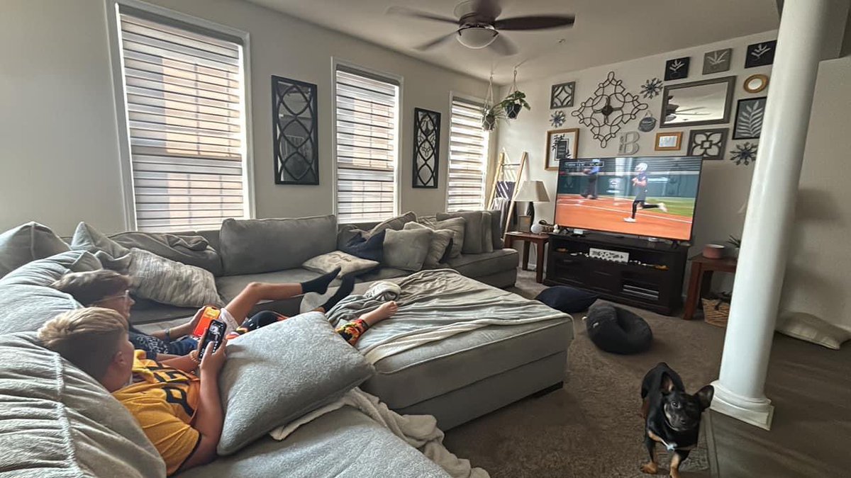 Mrs. Biddle tweet media