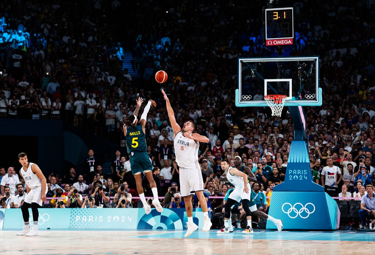 We're going to OT 

FT | AUS 82 - 82 SRB 

📺 9NOW   
📊 bit.ly/46vMfQB

#WeAreBasketball | #GoBoomers |  #AllezAUS