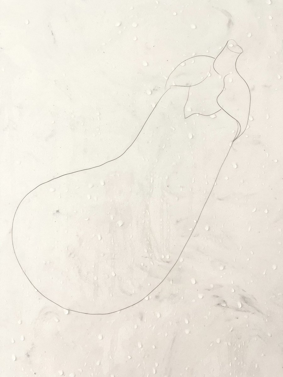 This week, our fetus’ size is comparable of the sexiest of fruits - the eggplant! 🍆 I think you guys could replicate this one. Shower Hair Masterpiece #578. “Eggplant” #ShowerHairMasterpiece