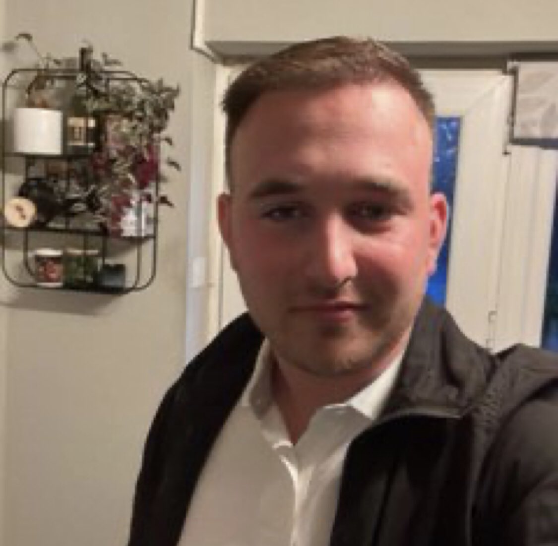 ali__samson's tweet image. Another racist rioter sobbing in court when remanded.