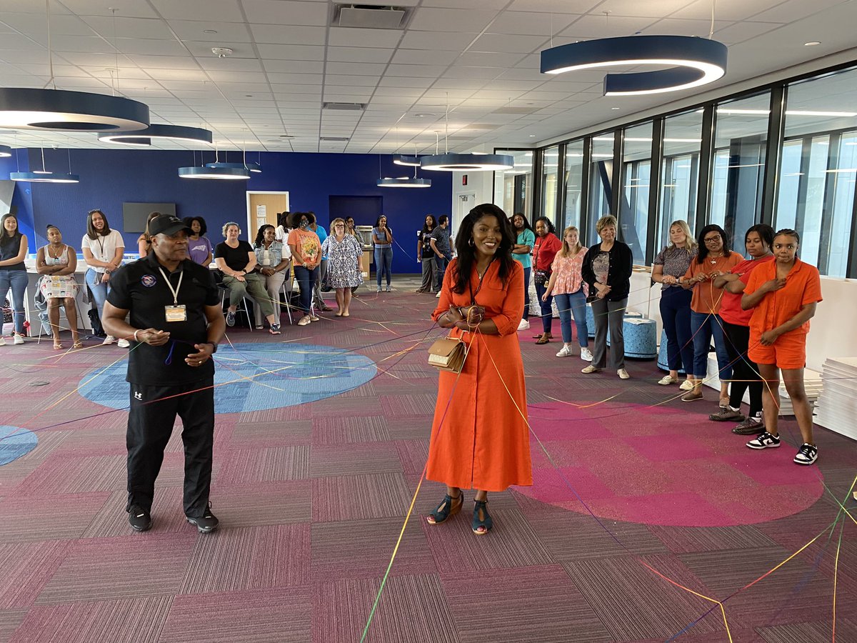 Signe Coffey (she/her) (@coffeysigne) on Twitter photo 🎉 DAY ONE at Murray-Massenburg Elementary! Our amazing staff are together today to learn about each other and ourselves. #ProwlWithAPurpose 🐈⬛🐾🐾🐾 <a href="/DurhamPublicSch/">Durham Public Schools</a> <a href="/BrownMshinda/">Mshinda Brown</a> <a href="/PVAdamsEDU/">Pascalle Adams</a> <a href="/SKAcademy19/">SIDEKICKS Academy, Inc.</a> 🎉 DAY ONE at Murray-Massenburg Elementary! Our amazing staff are together today to learn about each other and ourselves. #ProwlWithAPurpose 🐈⬛🐾🐾🐾 <a href="/DurhamPublicSch/">Durham Public Schools</a> <a href="/BrownMshinda/">Mshinda Brown</a> <a href="/PVAdamsEDU/">Pascalle Adams</a> <a href="/SKAcademy19/">SIDEKICKS Academy, Inc.</a>