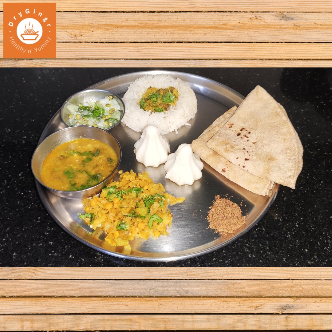 DryGingr's tweet photo. Today's dinner 🍽️
- Rice &amp; dal #HealthyFood combo
- #Salad: #cucumber #sprouts #yogurt coriander
- Mix lentil #curry, rich in #protein  
- Cabbage &amp; lentil fry 
- #Flaxseed chutney
- #Wholewheat roties
- Steamed #modak a healthy n' yummy #dessert 

#HealthyEating #Nutrition https://t.co/1j36mvsxPz