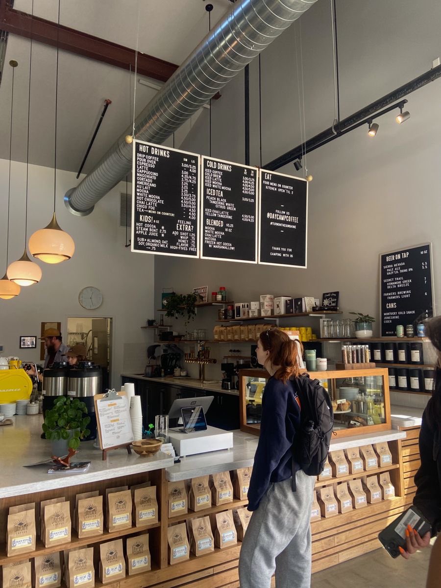 etherealdior's tweet photo. pit stop before work: the cafe https://t.co/Un4onDEOzo