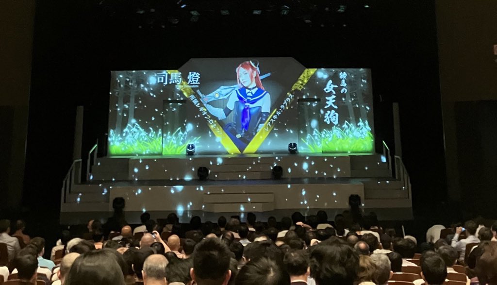舞台「アサルトリリィ」御台場女学校 -Snowdrop- を観劇させていただきました⚔️
同IPには数年前少し携わっていつつ、舞台版を観るのは初めてでしたが、とても楽しかったです✨ 
出演者の皆さん一人ひとりの個性も凄く輝いている素敵な舞台でした！ 
#御台場TSD #アサルトリリィ