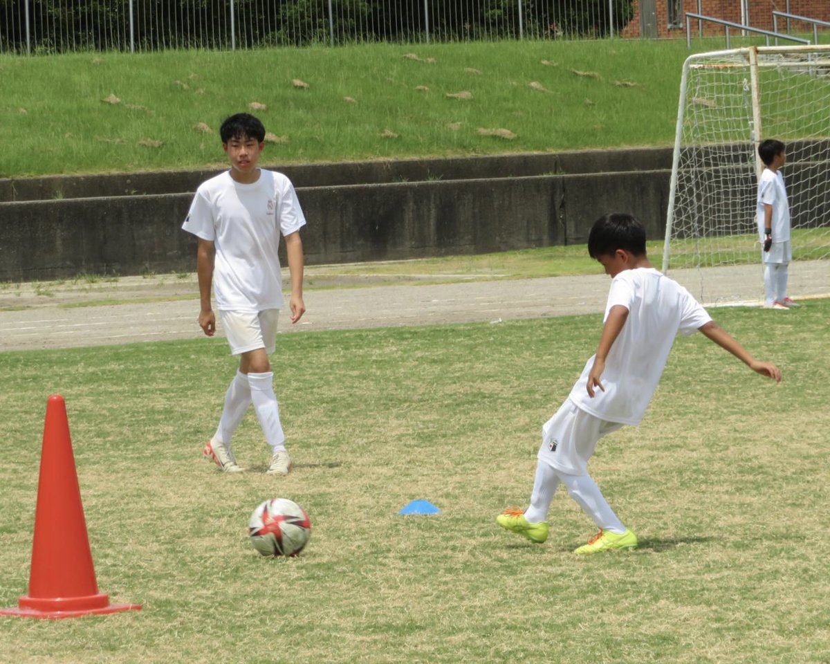 wakatakegroup's tweet photo. Don't stop🔥

Second day at the @Fun_Realmadrid clinic in MIE📍

Our players have had the opportunity to receive two training sessions at the highest level and soak up the methodology of the @realmadrid club ⚽️

See you tomorrow 🚀

#VamosWakatake #RMFoundation https://t.co/IBbjH7U77Q