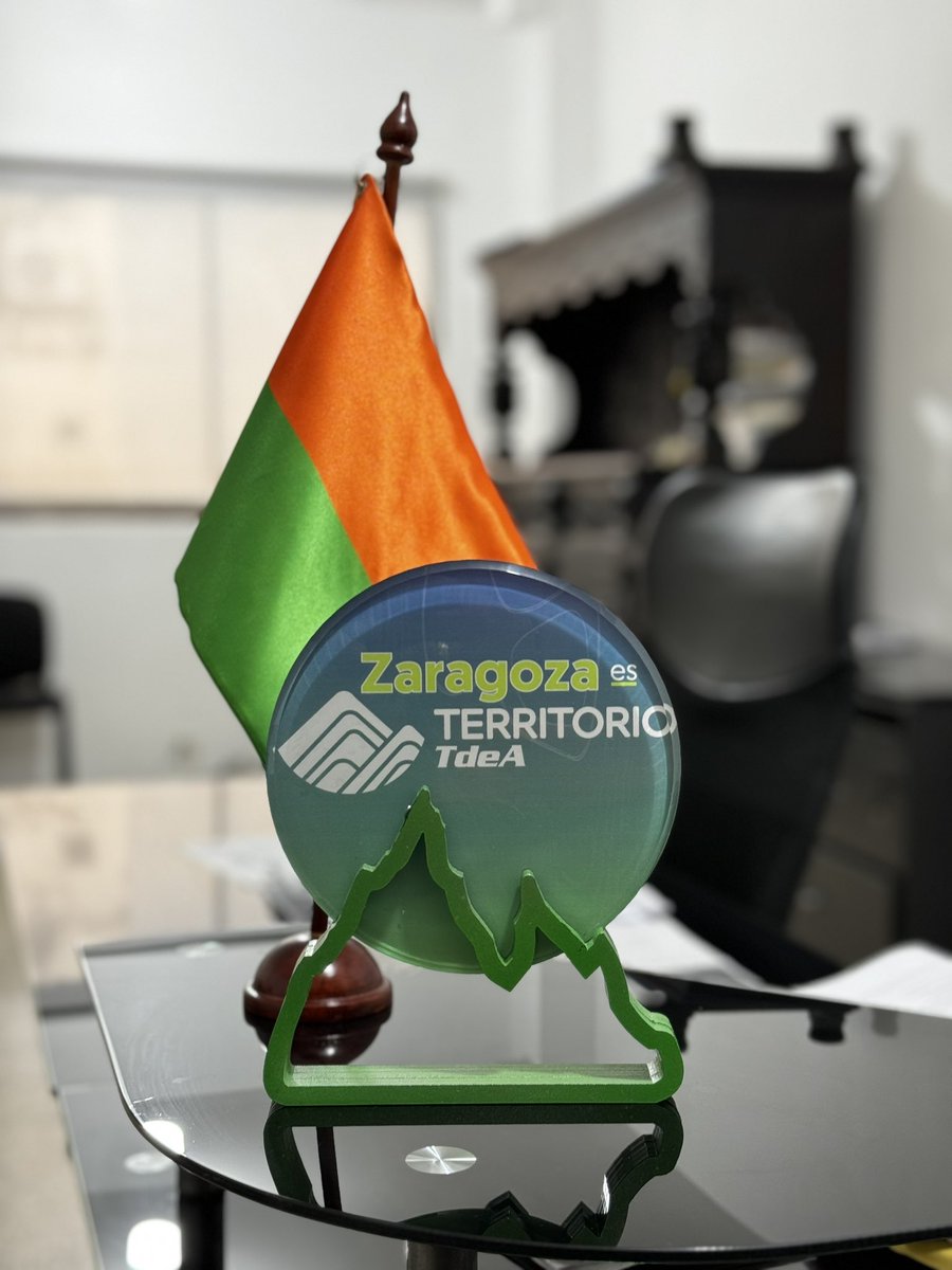 440 estudiantes de Zaragoza y el Bajo Cauca  son beneficiados del <a href="/tecdeantioquia/">TdeA</a>. 

Jóvenes que sueñan con un futuro mejor, reciben educación de calidad, gratuita. 

Gracias alcalde, gracias TDeA.