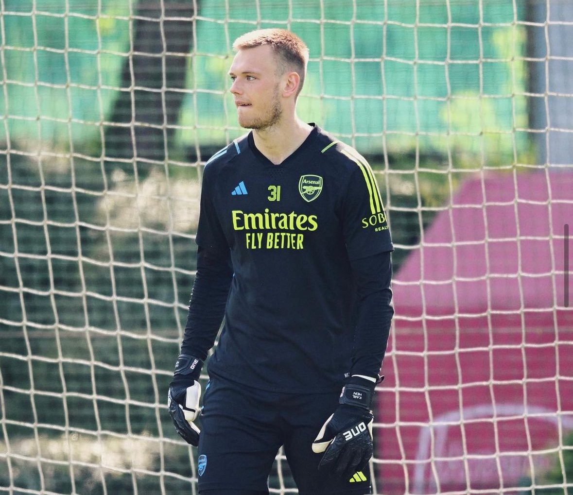 🚨🇪🇪 Karl Hein, set to leave Arsenal on loan to join Spanish side Real Valladolid until the end of the season.

His salary will be covered by Valladolid, as @RichCawleySLP called.