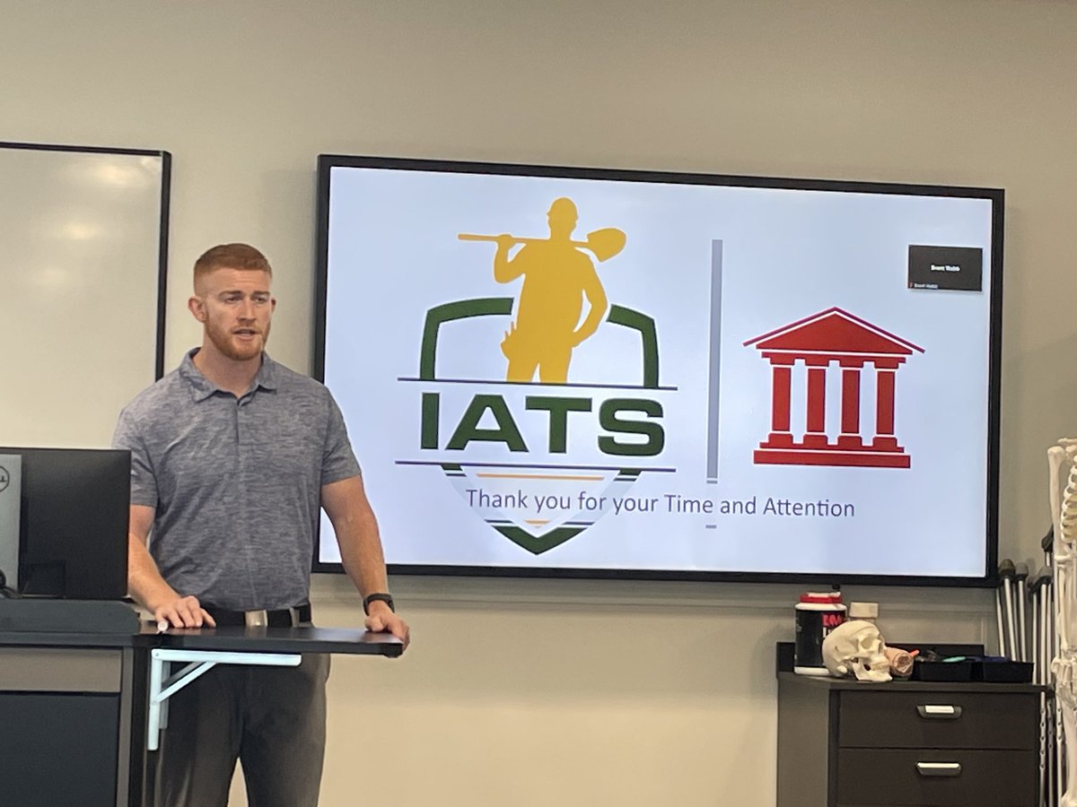 IndustrialATS's tweet photo. Thank you to the Northern Kentucky University MSAT Program for hosting IATS! Jack Homan presented  on the industrial setting. If you'd like an IATS representative to speak with your program, visit our website. https://t.co/v2X9S8LTkg #AthleticTraining #IndustrialAthlete #NKU https://t.co/dahzuDaTUB