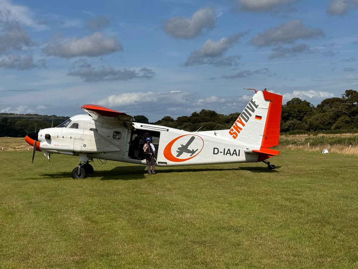 Whoo hoo and our plane has taken to the skies!! 🪂
The weather gods listened and we have blue skies and 3 lifts have  taken place so far. We are lucky to have a wondeful ground photographer on the team this year so there will be some awesome photos to follow!
#skydiveisleofwight