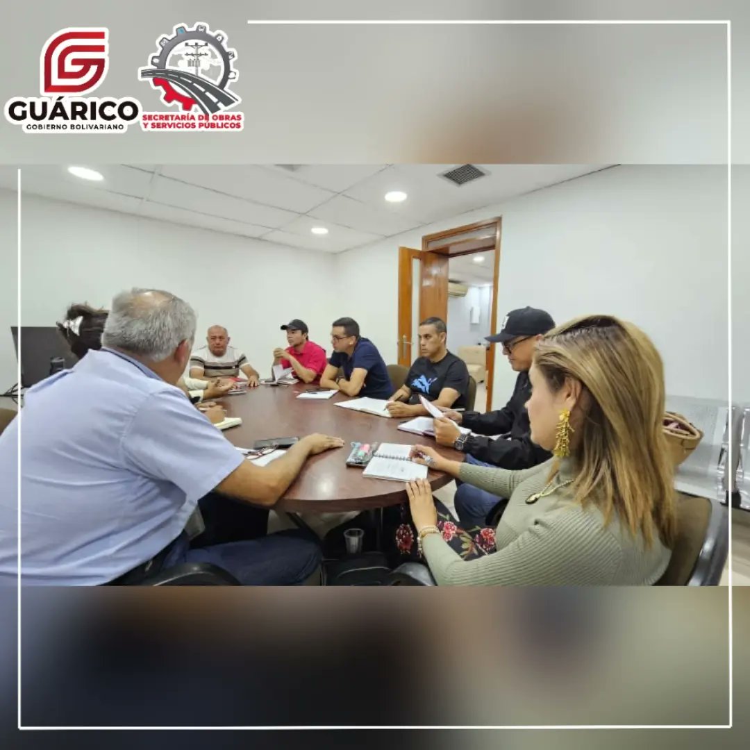obras_guarico's tweet photo. #AlMomento ⏰ || La Ing. @marycarmonsalve  cumpliendo instrucciones del Gob. @josemvasquez y trabajando en el proyecto revolucionario del Pres. @NicolasMaduro de brindar bienestar y desarrollo al pueblo guariqueño, encabeza a esta hora gabinete de área.
#ChaoWhatsApp https://t.co/VtVUKkkxgN