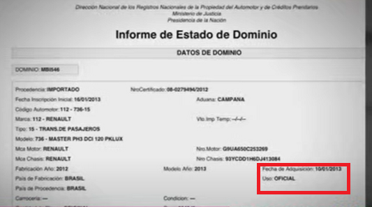 MartnPeiretti1's tweet photo. 🟥✅⚠️En esta Trafic blanca fueron 13 Diputados de La Libertad Avanza a visitar a genocidas como Astiz a Ezeiza. Entre los Diputados tambien estaba Lilia Lemoine. La Trafic, como marca el informe de estado de dominio, es del Estado, o sea, al viaje lo pagamos todos los argentinos https://t.co/dDnOusCp4u