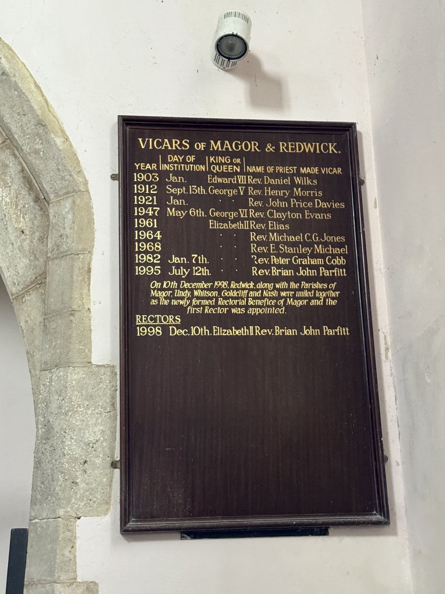 Barb_Drummond's tweet photo. Only seen this once before: list of vicars starts with #tombstone fragment. #Magor #Redwick https://t.co/cHXnfhmfes