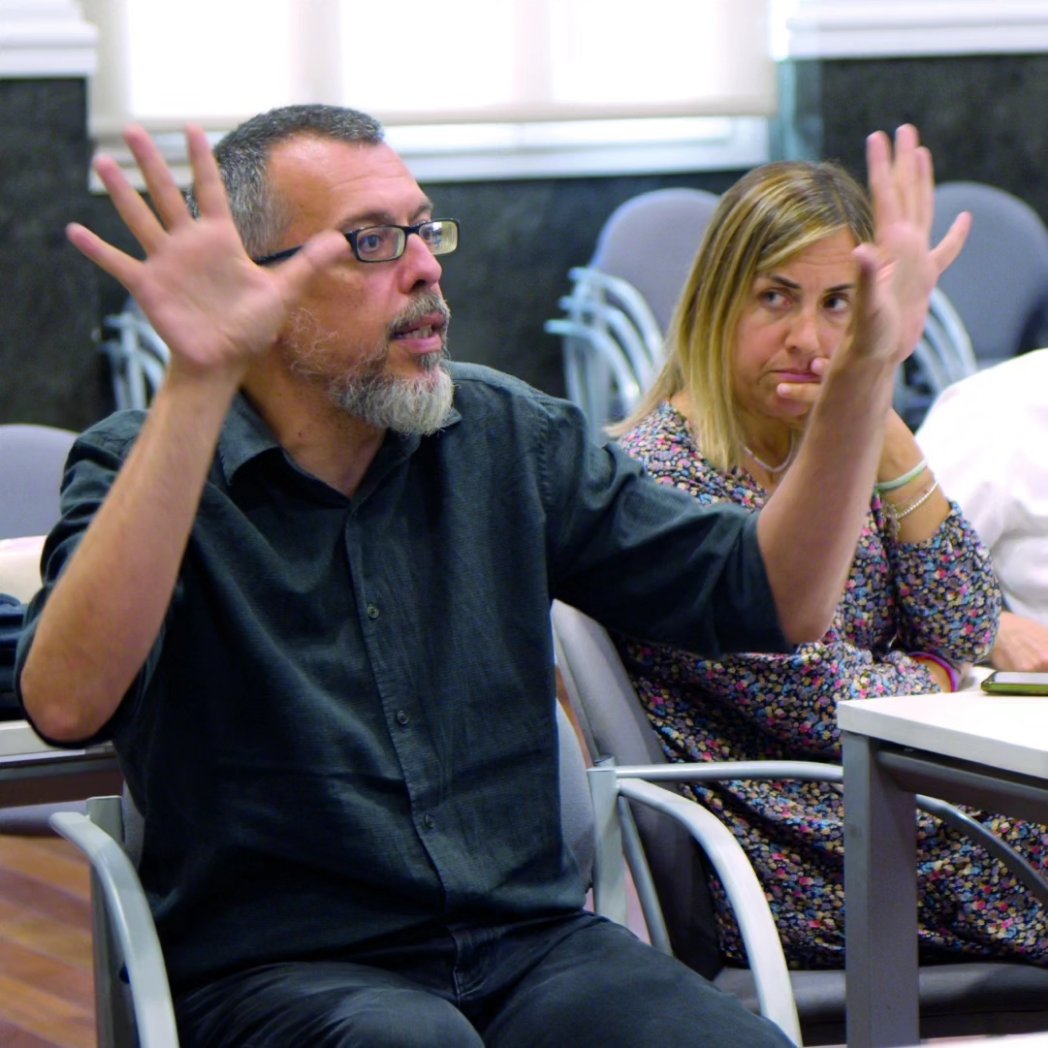 Tutorías en red tweet media