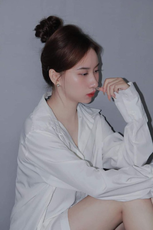 phuonghoak2's tweet photo. Em không muốn ngủ một mình đêm nay https://t.co/WdPWSZBWfS