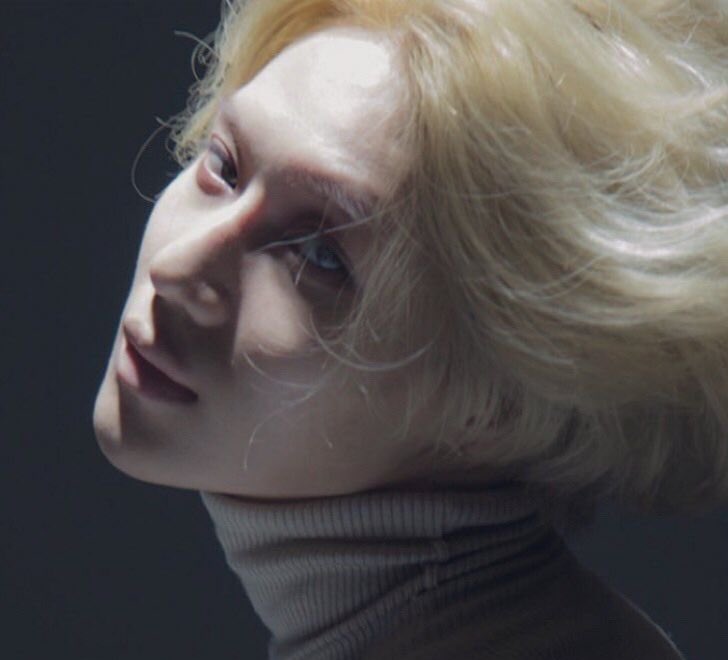 xoreasonox's tweet photo. 나왔다 태민 필승각도 https://t.co/qraCl6zXT0