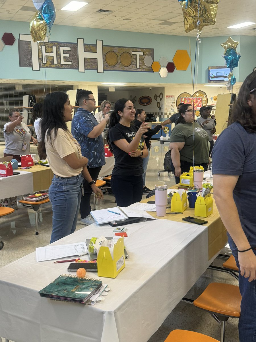 Greenspoint Elementary tweet media