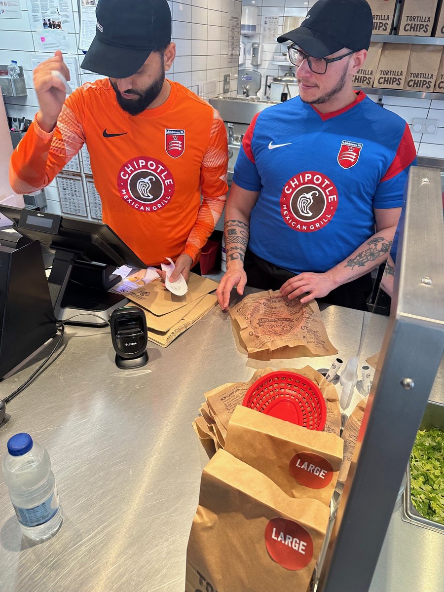 Ahead of the new season, the <a href="/middxfa/">Middlesex FA ⚽️</a> team took our monthly meeting to <a href="/Chipotle/">Chip Clark</a> in Uxbridge to enjoy a delicious working lunch and celebrate with the sponsors of our Women's Representative team, who will proudly wear the <a href="/ChipotleUK/">Chipotle UK</a>  logo on their kit again in 2024/25 ⚽️