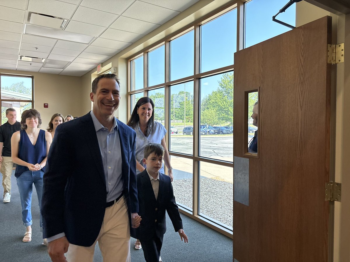 Jonathan Shorman tweet media