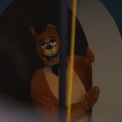 raphodono's tweet image. What if the new #FNAF10thAnniversary announcement from steelwool is actually five nights at freddy 𝓯𝓻𝓮𝓪𝓴𝔂bear's and freddy 𝓯𝓻𝓮𝓪𝓴bear gets 𝓯𝓻𝓮𝓪𝓴𝔂 all over the pizzeria