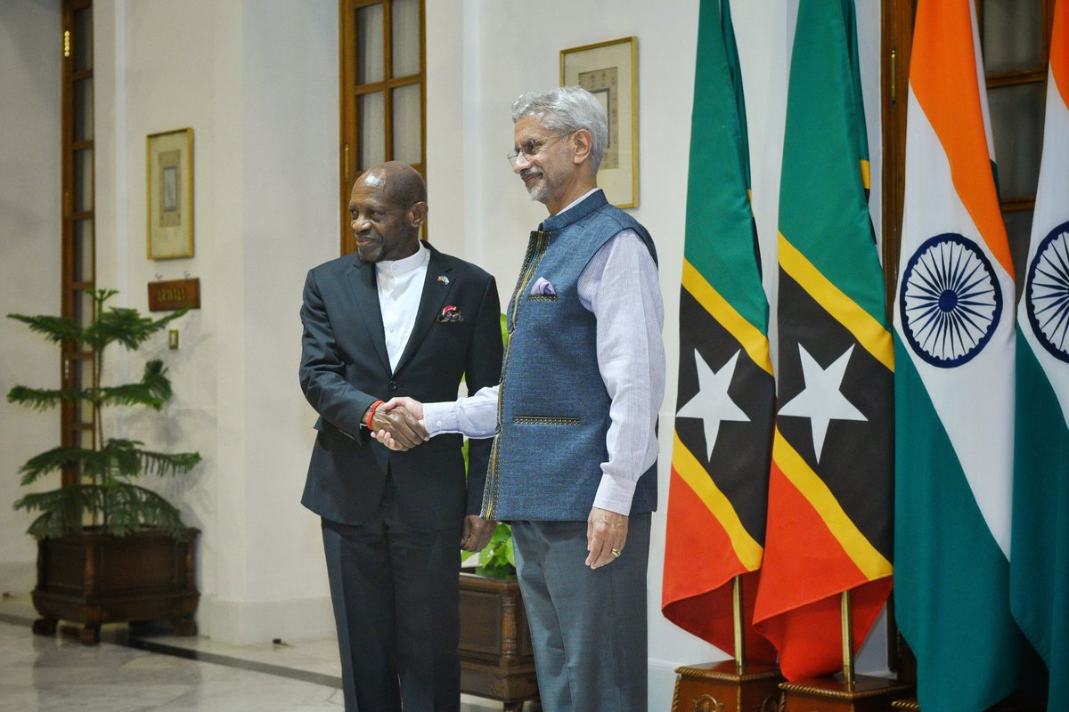 DrSJaishankar's tweet photo. Delighted to host FM Denzil Douglas of St. Kitts and Nevis today in Delhi. 

Discussed expanding our partnership to digital, health, food security and capacity development. And exchanged views on our convergences as Global South in the multilateral arena. 

Also signed a MoU to further intensify our bilateral political consultations.

🇮🇳 🇰🇳