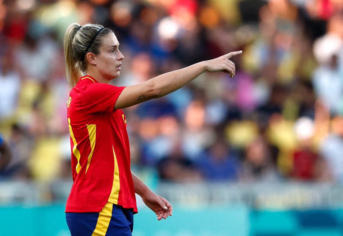 sergiomm897's tweet image. Montse Tomé, ella te indica el camino, cierra al salir. Gracias.