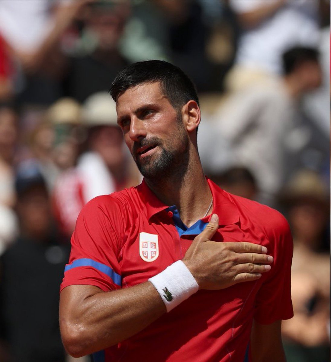 _anatc0's tweet image. Confirmed that Djokovic is donating all his winnings from achieving the Olympic Gold. 

Wasn’t expecting anything else from this man ❤️👏🏼