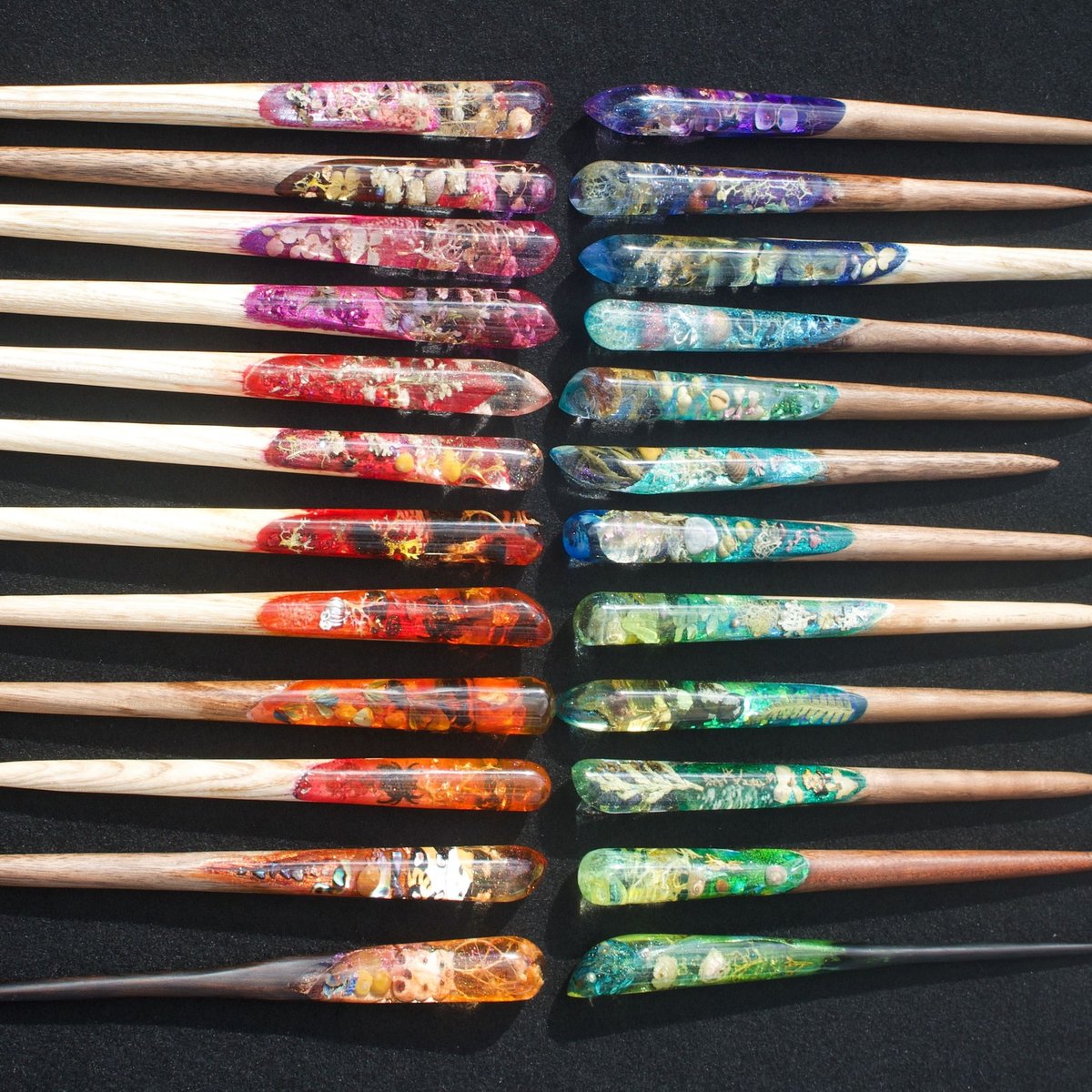 Epoxycraft_'s tweet image. 8 years Orangerium has trusted Entropy Resins® biobased Clear Casting Epoxy, to provide excellent results. Look at these hair pins! 🍃🎨

➡️ Learn more about CCR here: bit.ly/4ckzhqT   

#entropyresins #clearcasting #epoxyartist