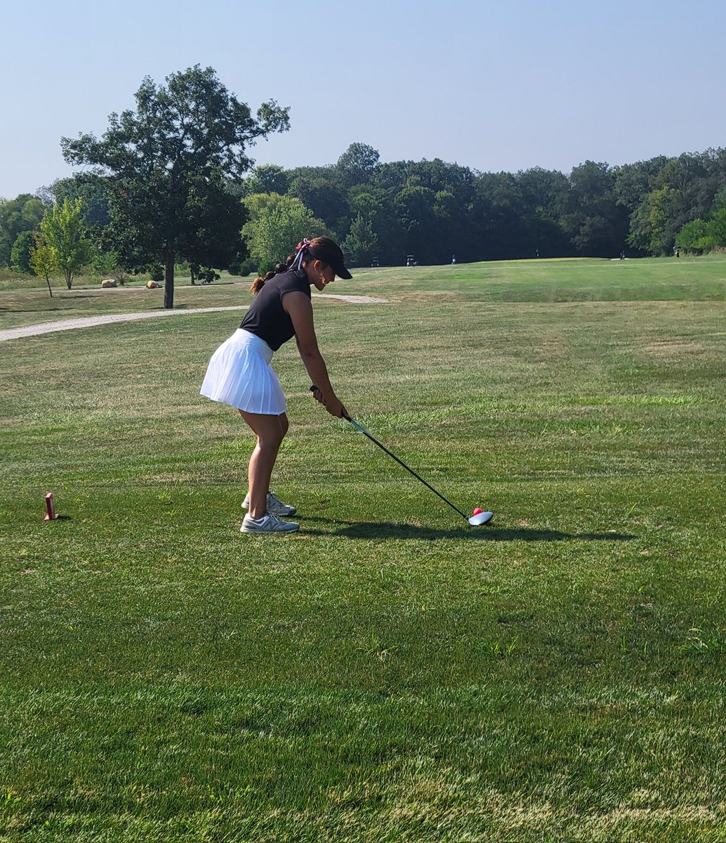 CirclevilleGolf's tweet photo. Big 1st Place🏆 finish today for the Girls in the MSL Tournament #1 at Crown Hill to start league play! We were led by tournament medalist🥇 Isabelle with a career-best 78, followed by Ava with 111, Maddux 114 (with a first ever birdie!l, &amp; Lis 119! ⛳️🏌‍♀️🐯💪 https://t.co/MwLZiPqsdu