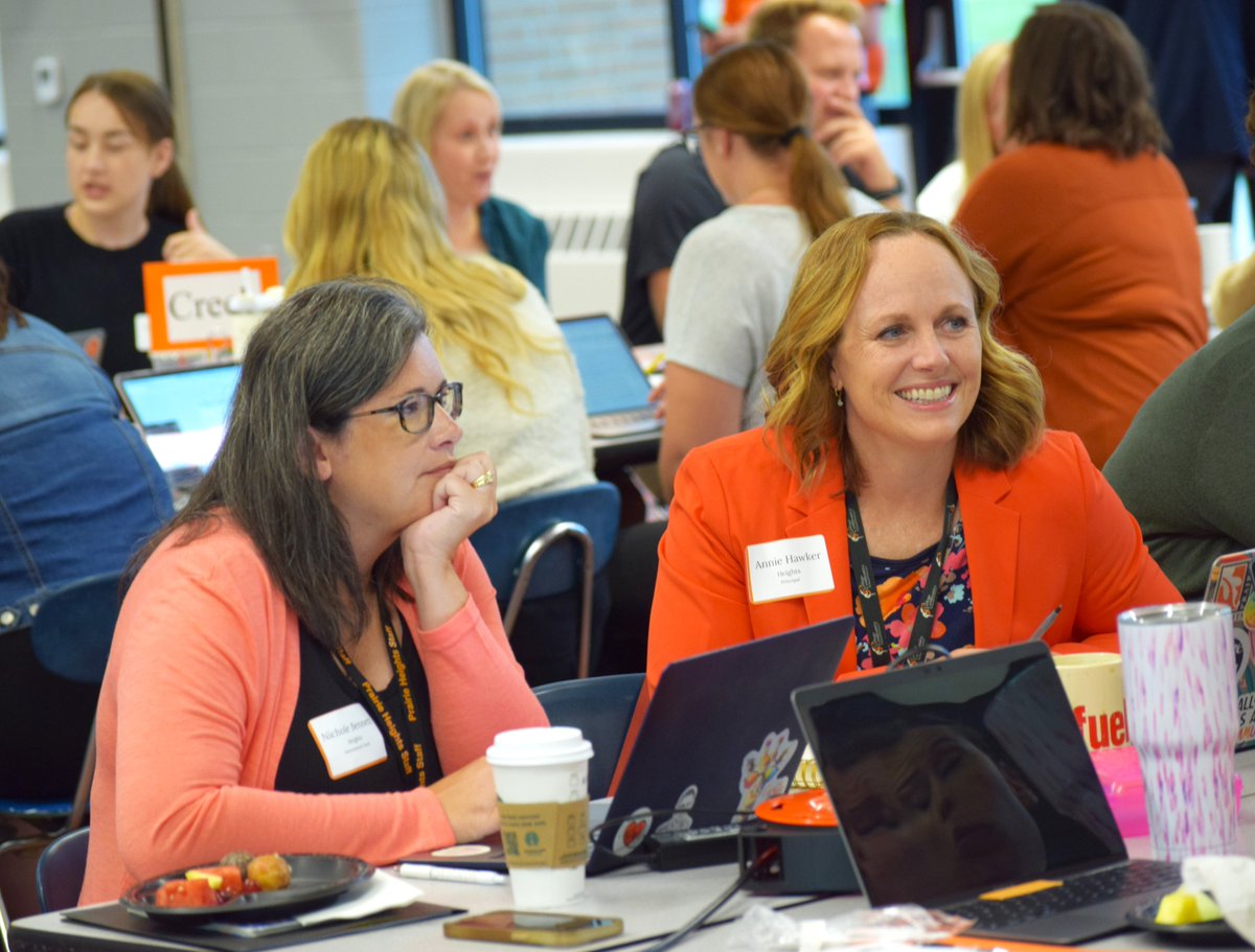 Prairie_Pride's tweet photo. New teachers arrived on the Prairie campus today for the start of New Teacher Orientation. Teachers will spend this week working with their administrators and teacher leaders to learn more about the District's vision and develop familiarity with district resources and supports. https://t.co/7nHfMALgl8