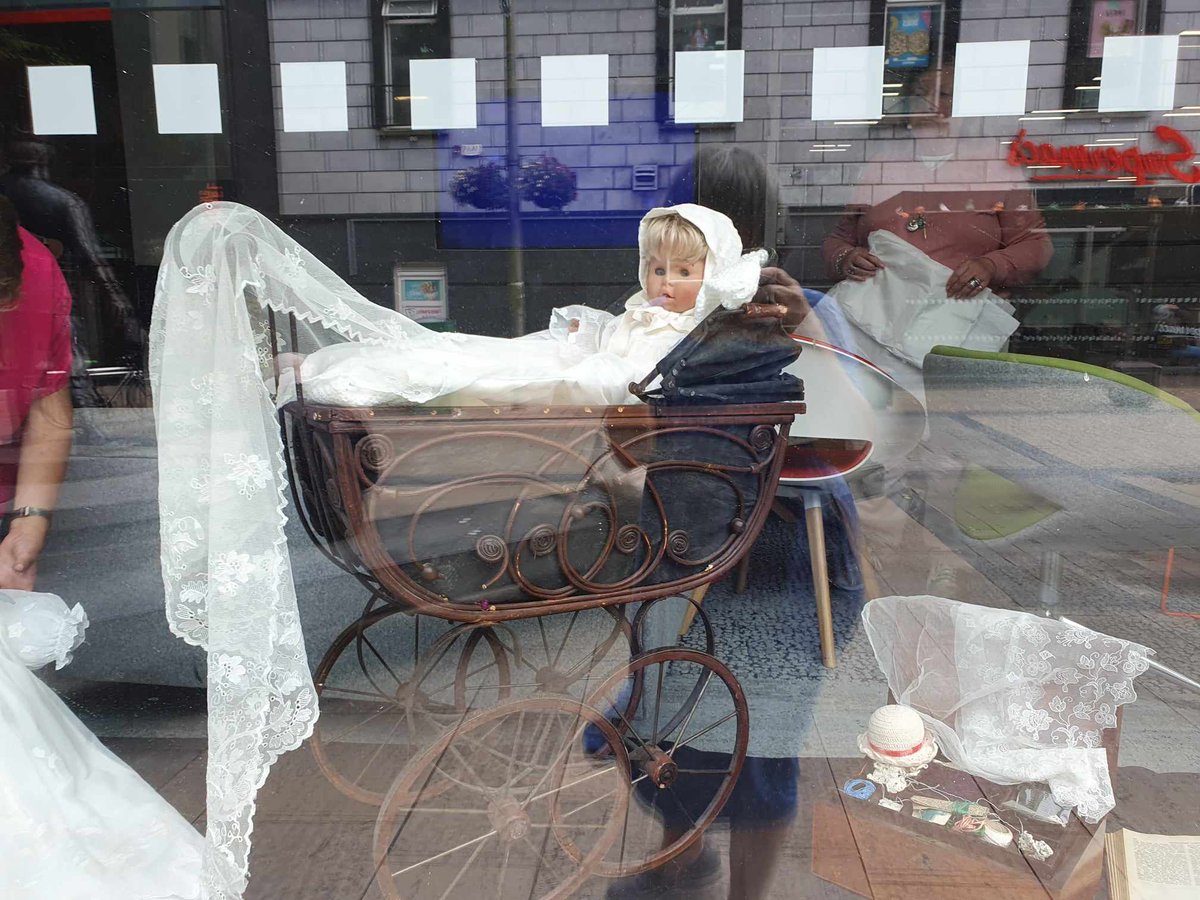 Limerick Lace tweet media