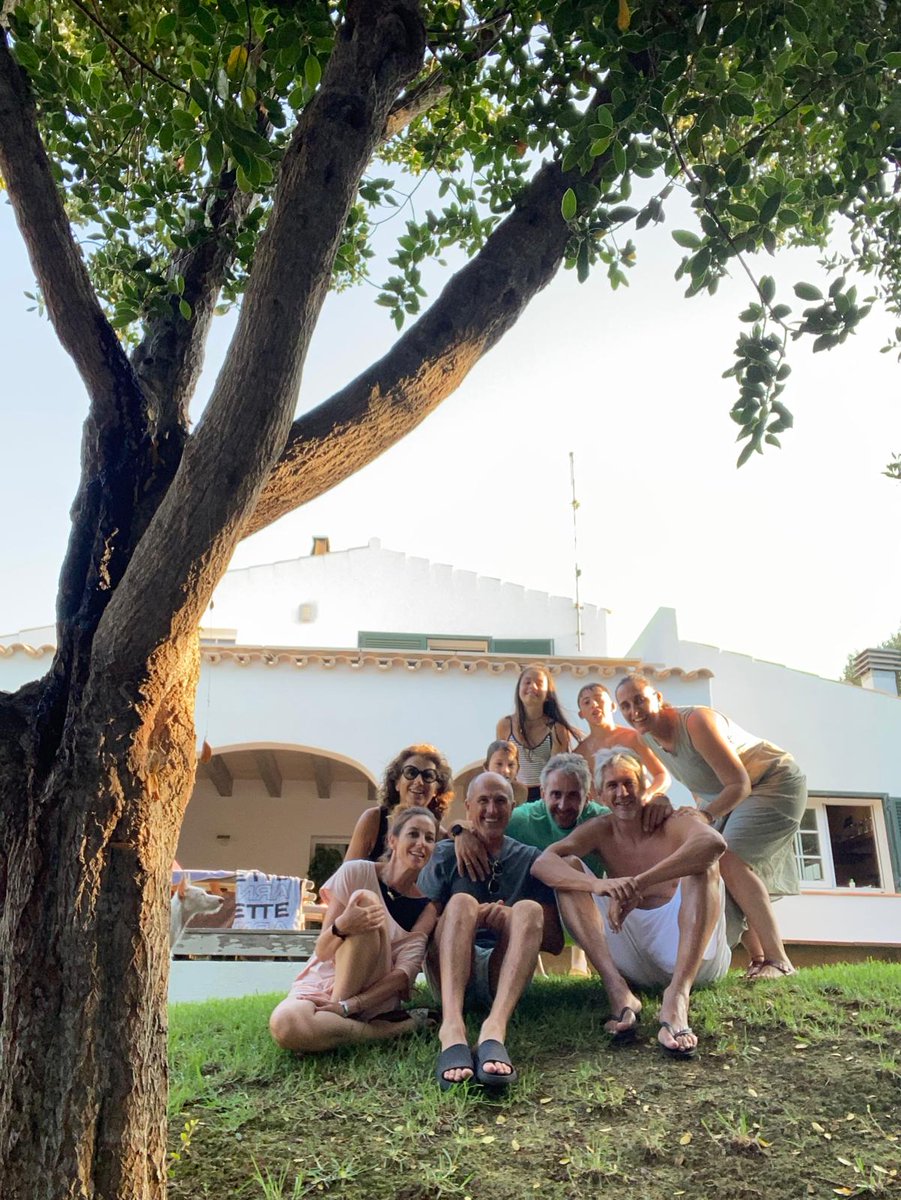 paudeltio's tweet image. Tradiciones!!!
#sabata
#tisi
#basket