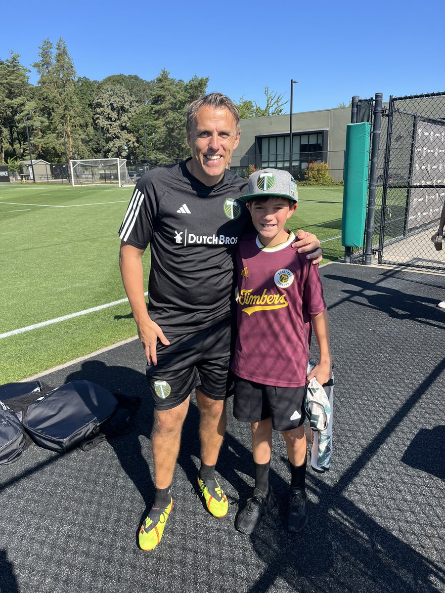 Thank you Portland thank you <a href="/TimbersFC/">Portland Timbers</a> <a href="/SomosTimbers/">Somos Timbers</a> <a href="/timbersarmy/">Timbers Army</a> <a href="/timbersacademy/">Portland Timbers Academy</a>  for the great experience!! Always in my heart ❤️ 

#timbersfamilyinkc  #oregpnian