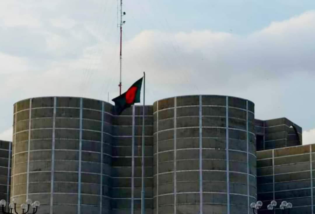 jilapy's tweet photo. Took less than 24 hours! Ladies &amp; Gentlemen presenting you, GEN-Z
(Via: Abdullah Al Hasnat)
#Bangladesh #NewBangladesh #All_Eyes_On_Bangladesh #AllEyesonBangladesh https://t.co/XrtFApHjQN