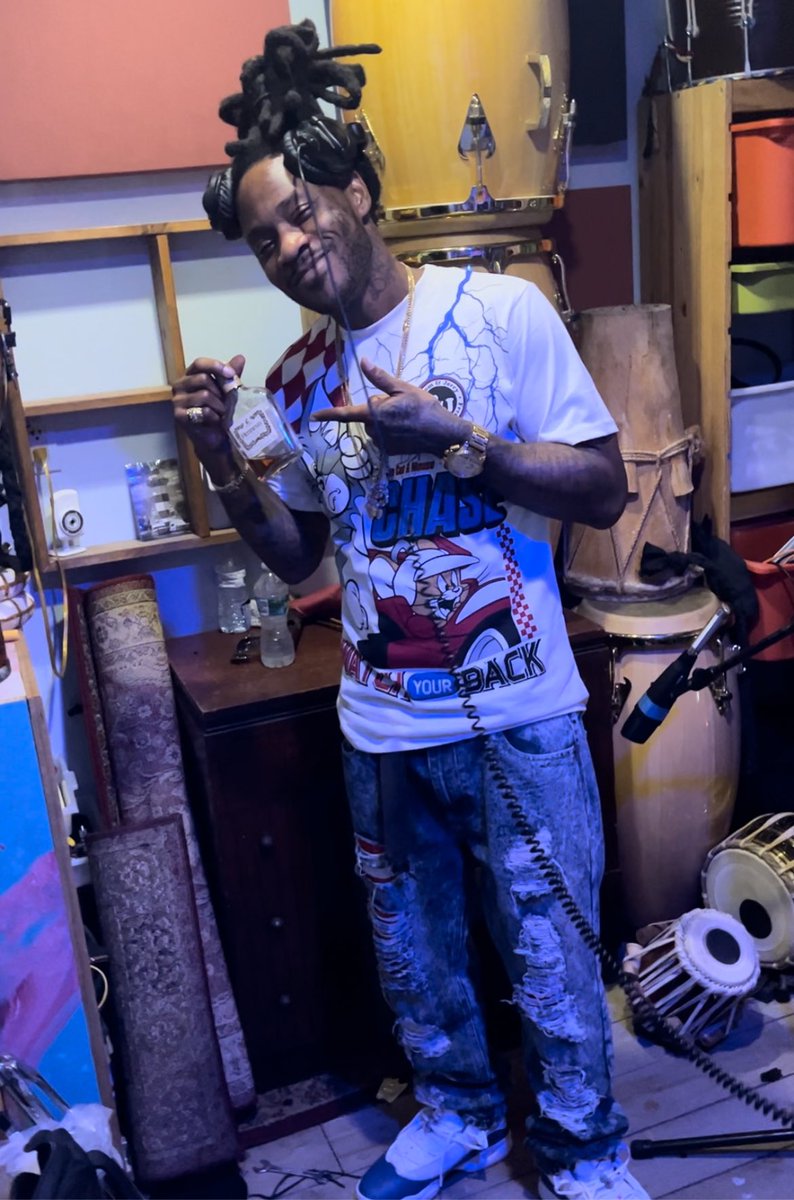 iamblockbezzle's tweet photo. Every L 👁️ took ah nigga took it like a man… Got up off my A🤬🤬 and got it in… I know how ta #bubbleup babie… mikesmiff305 @bossman_dlow #thinkingoutloud #blockbezzle #imeanit #clutch #hbe #trending #iam #him https://t.co/ROdILNL0fn