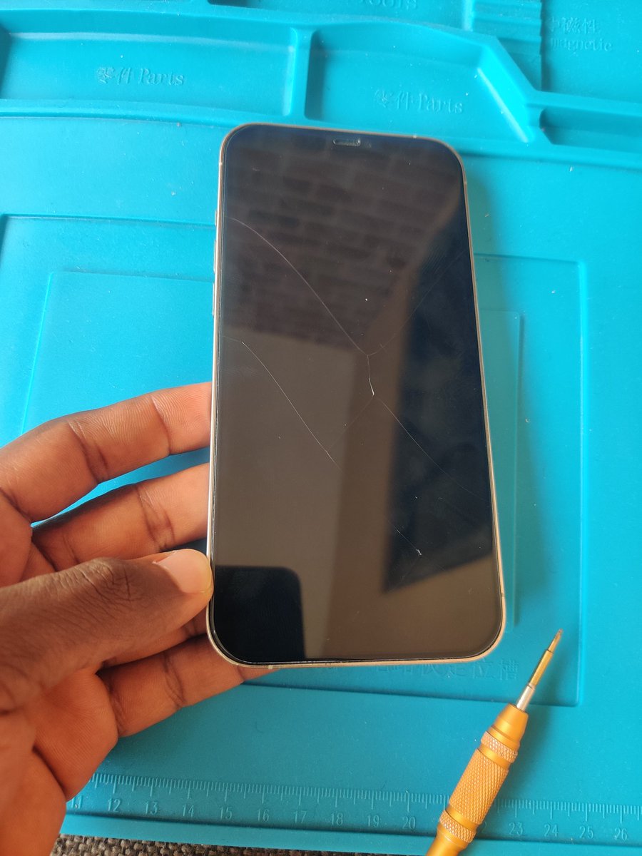 ifixergh's tweet photo. #iphone12promax screen replaced. 
#ifixergh #phonerepairghana #phonerepair #irepairs #ghana #accra #trending #iphone #phonefixer #homeservice #doortodoor https://t.co/EBJ7aL1kuc