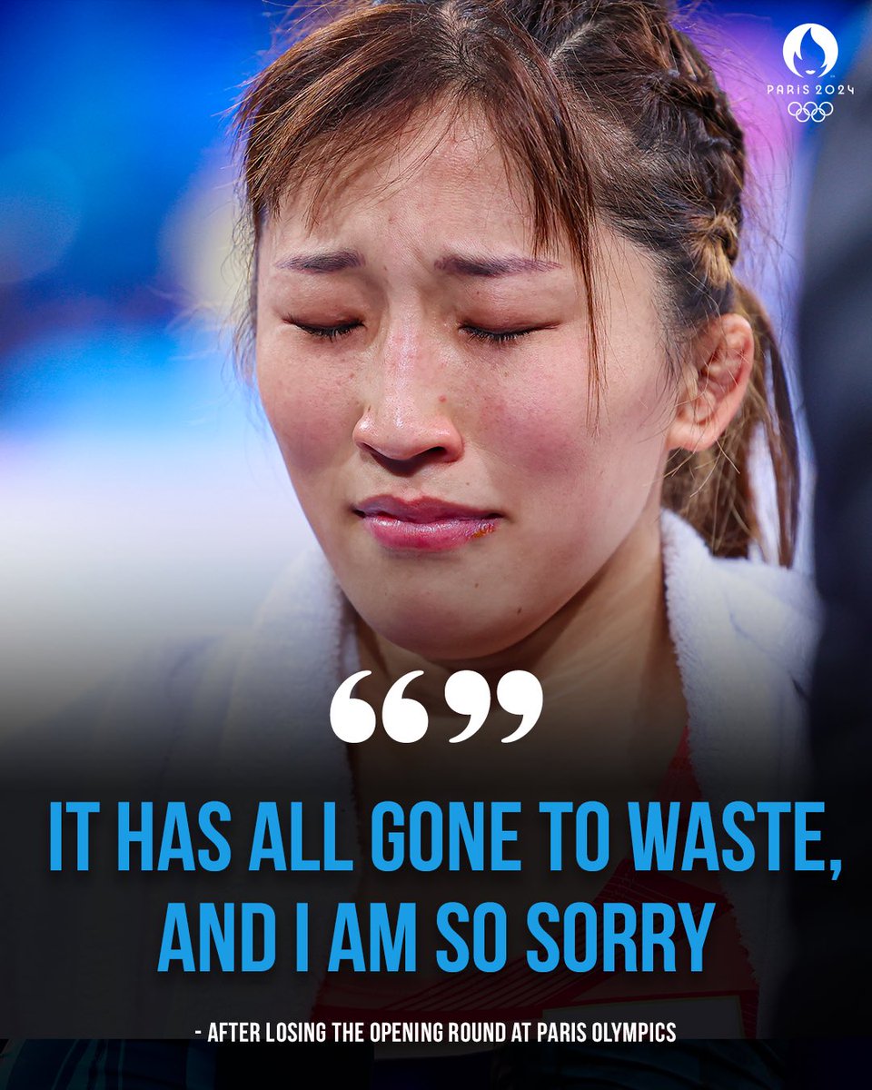 wrestling's tweet photo. Yui SUSAKI 🇯🇵 apologized after losing her first-ever international bout, saying “It has all gone to waste and I’m so sorry.” 😢

#roadtoparis2024 | #wrestleparis | #wrestlingparis | #PathtoParis | #wrestling | #paris2024 https://t.co/45th8kz7FR