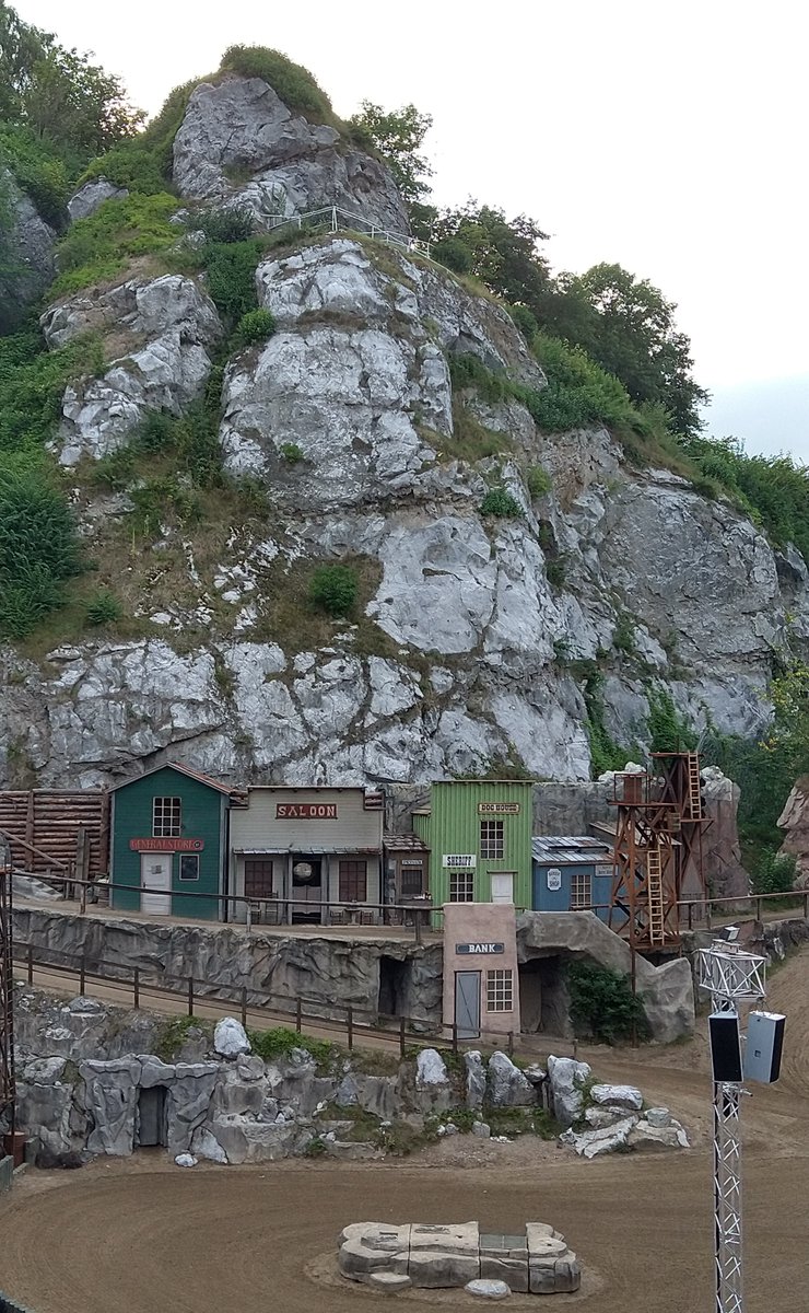 Danke für eine wundervolle Aufführung von "Winnetou II: Ribanna und Old Firehand" 🩷🤠

#KarlMay #BadSegeberg #Winnetou