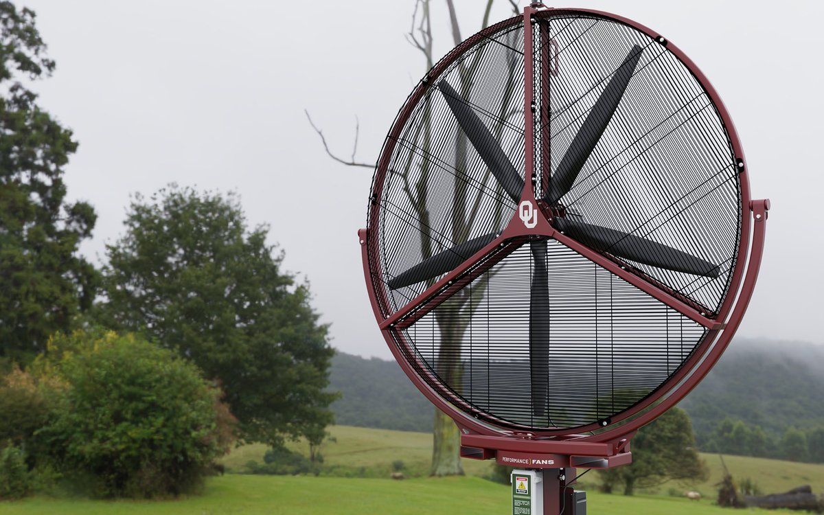 Performance Fans tweet media