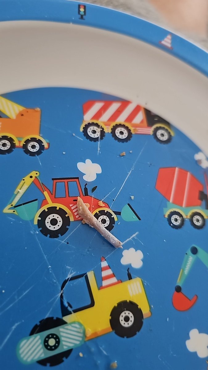 LayfieldMark's tweet photo. @AsdaServiceTeam my son found a bone in your popcorn chicken bites which he almost choked on not great https://t.co/b1QKbna9sO