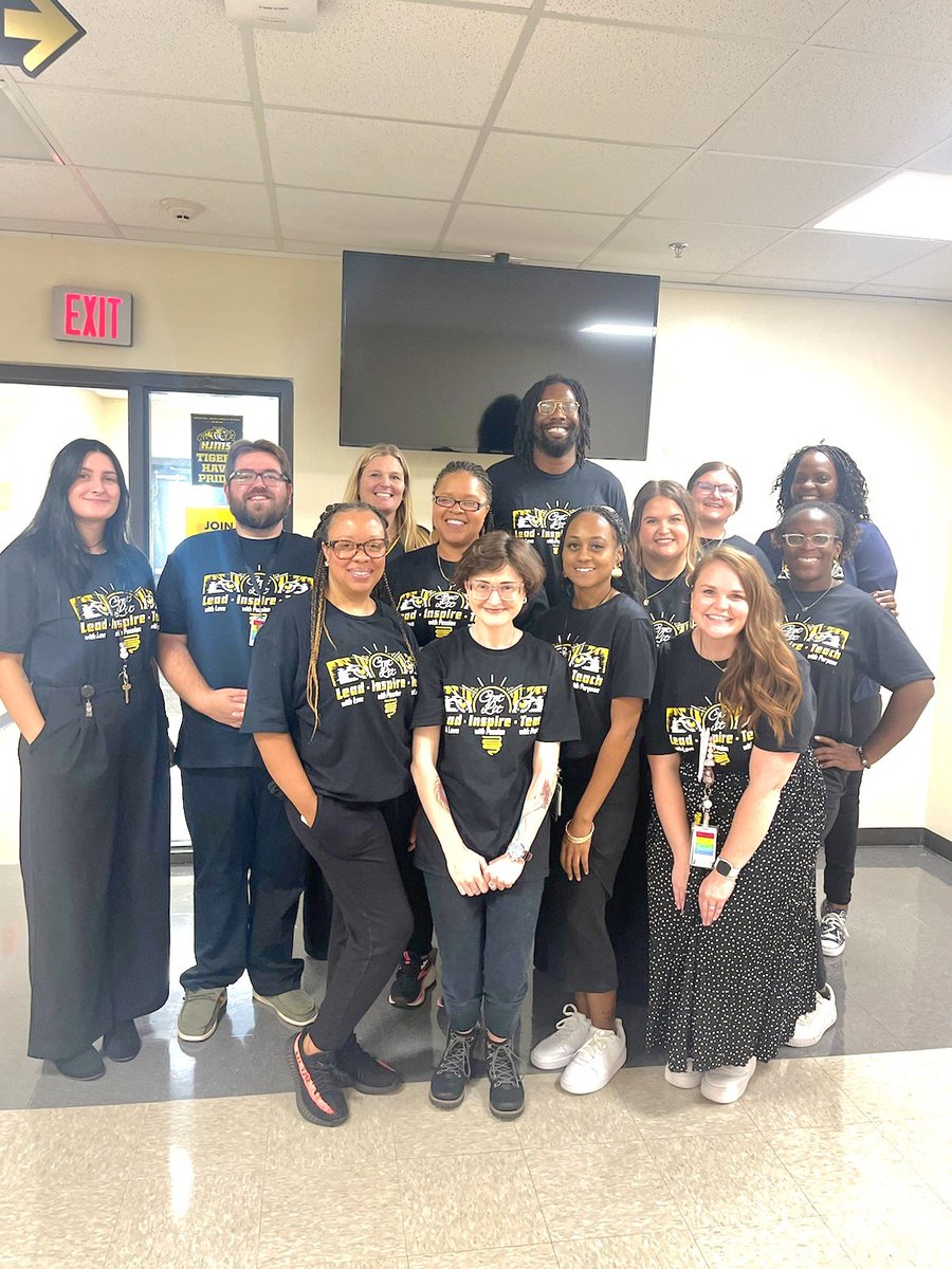 Herschel Jones Middle School 6th grade educators and AP Ms. Tolar, it doesn't get any better! These are my peeps! It's going to be a GREAT school year!
#6thGradeSTRONG
#LoveHJMS💛🖤
#TigerPRIDE