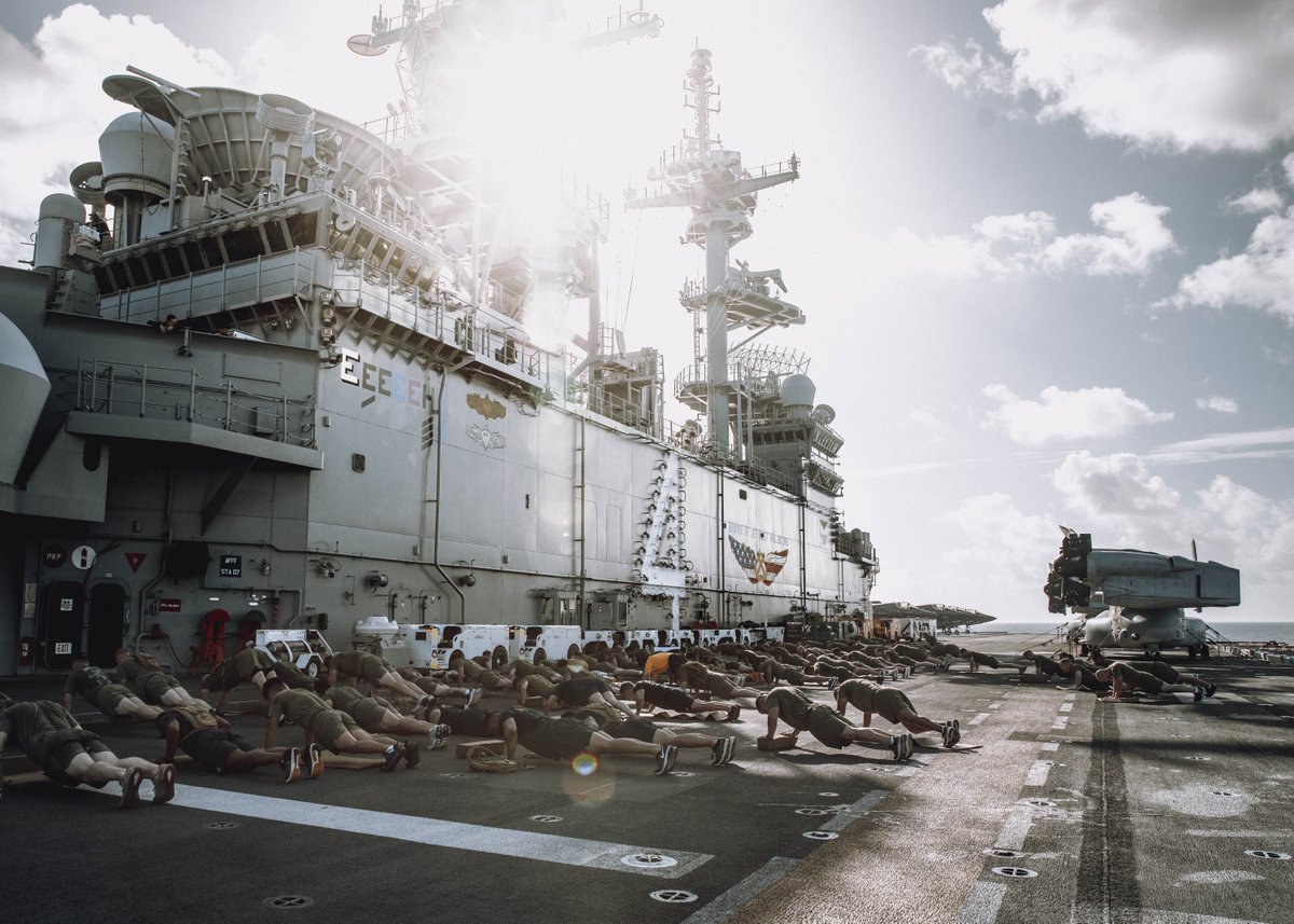USMC's tweet photo. #Marines with the @15thMEUOfficial conduct physical training aboard the USS Boxer.

Elements of the 15th MEU are currently embarked aboard the USS Boxer, conducting routine operations in the U.S. 3rd Fleet.

#usmc https://t.co/3ryVfw3vYb