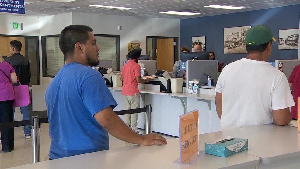 kathrynwise6869's tweet image. #Oregon #DriverLicense #Undocumented #VoterRegistration #SaveAmerica   

Oregon has been giving undocumented  driver licenses for a long time now.    

PLUS Oregon sells your info $$$$$  Plus 16 year olds are registered to vote.... of course their votes don&apos;t count .....    

The…