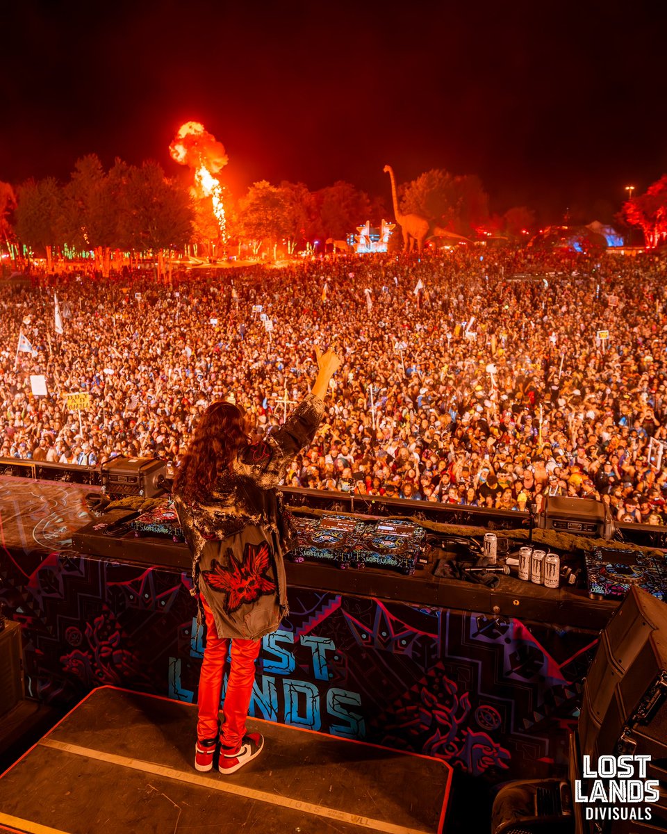 Lost Lands Festival (@lost_lands) on Twitter photo Who got Reckless at Lost Lands last year? 🔥 <a href="/SullivanKing/">Sullivan King 🩸</a>’s full 2023 set is live on our YouTube channel!
Watch now: youtube.com/watch?v=9C2601… Who got Reckless at Lost Lands last year? 🔥 <a href="/SullivanKing/">Sullivan King 🩸</a>’s full 2023 set is live on our YouTube channel!
Watch now: youtube.com/watch?v=9C2601…